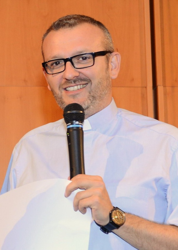 Don Gianluca Bernardini