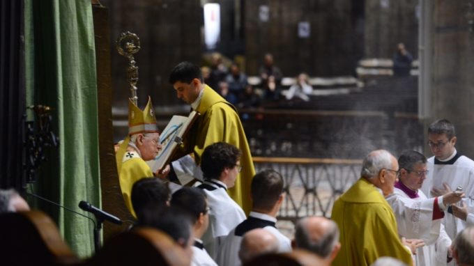 pontificale san carlo 20168