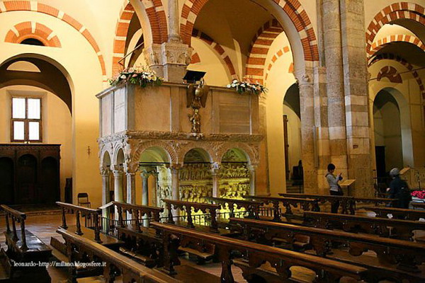 Ambone basilica Sant'Ambrogio