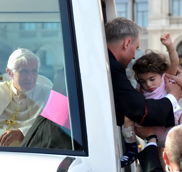 Family2012 Spinolo papa Benedetto XVI