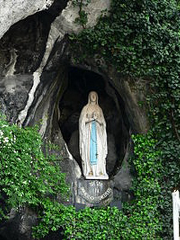 Lourdes