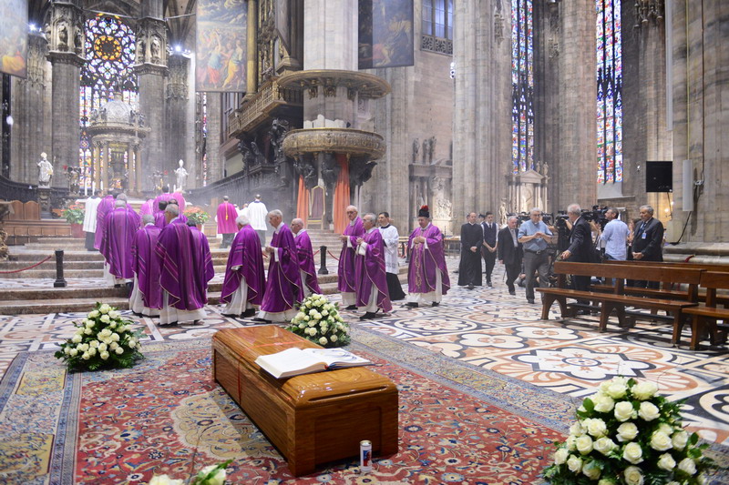 messa in duomo per tettamanzi (4)