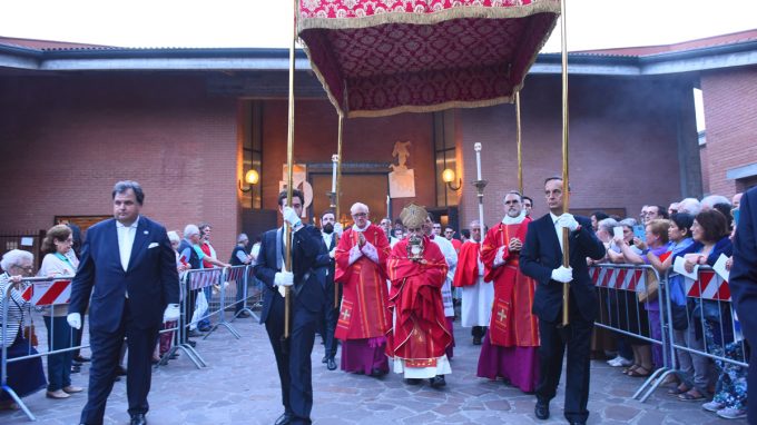 corpus domini 2018 gratosoglio (M)