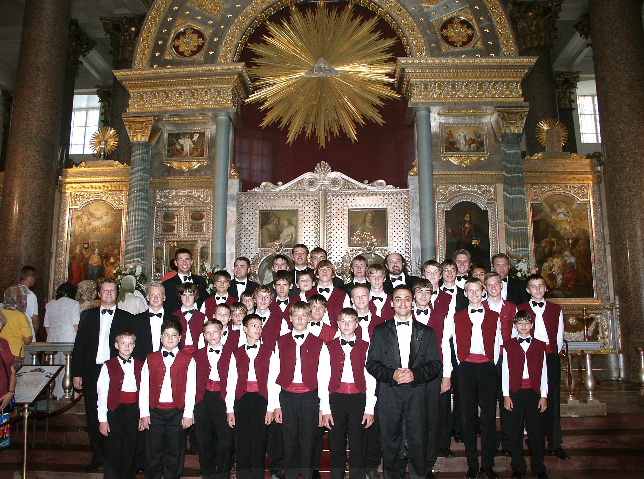 Ukrainian Boys Choir “Dzvinochok