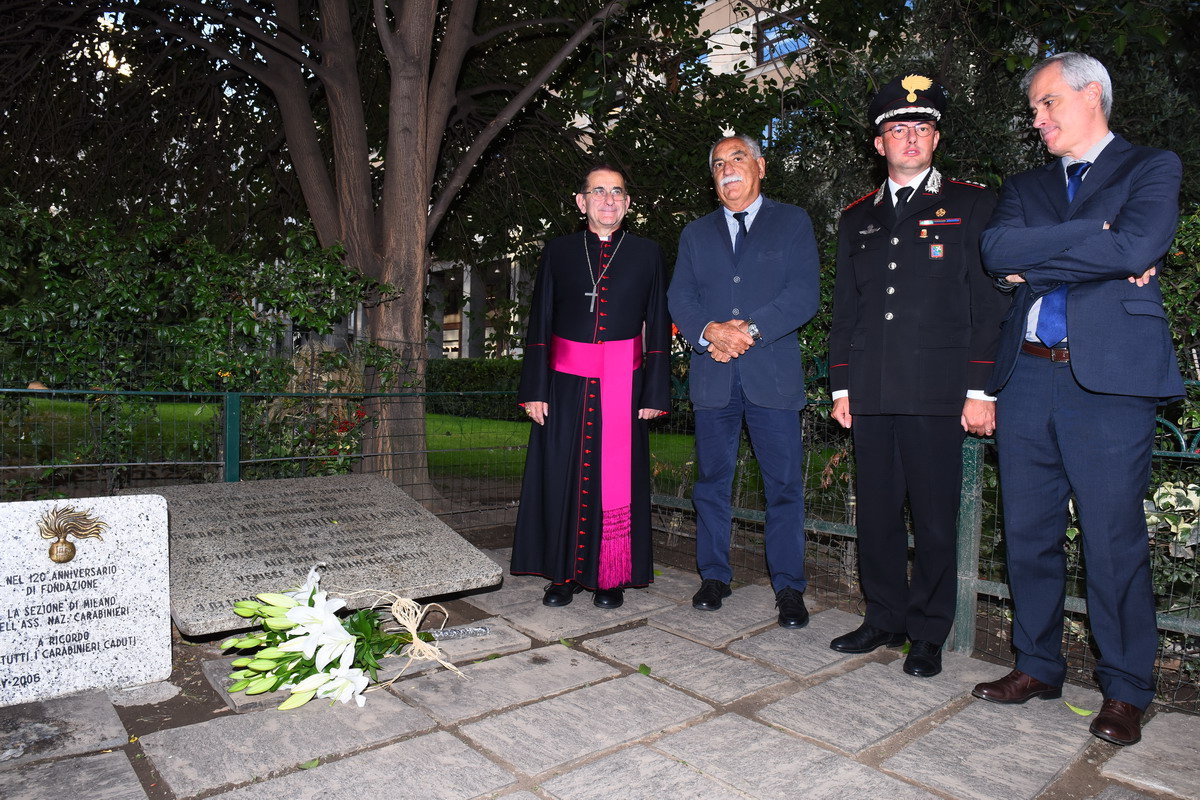 COMMEMORAZIONE DALLA CHIESA (L)