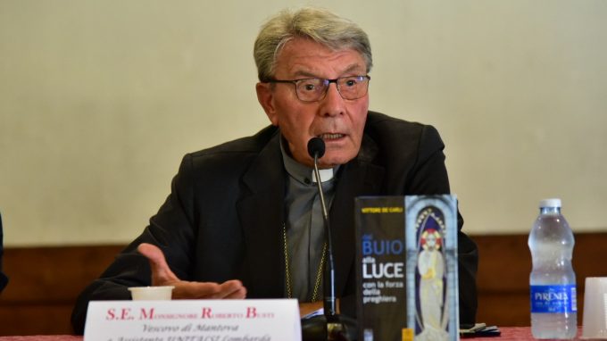 lourdes presentaione libro 04