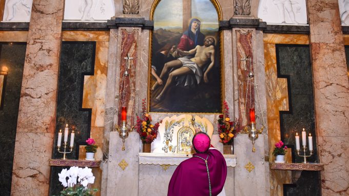 Delpini Messa Cimitero Maggiore (14)