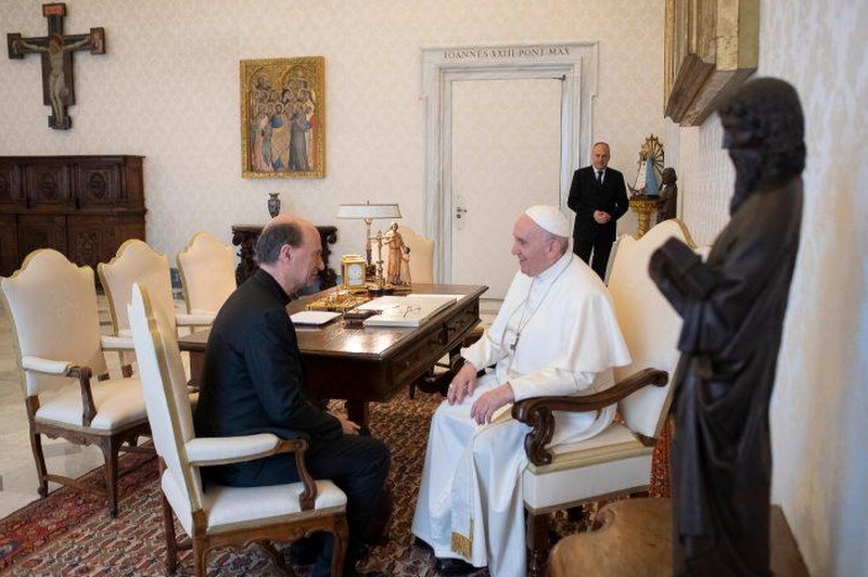 Russo e papa Francesco