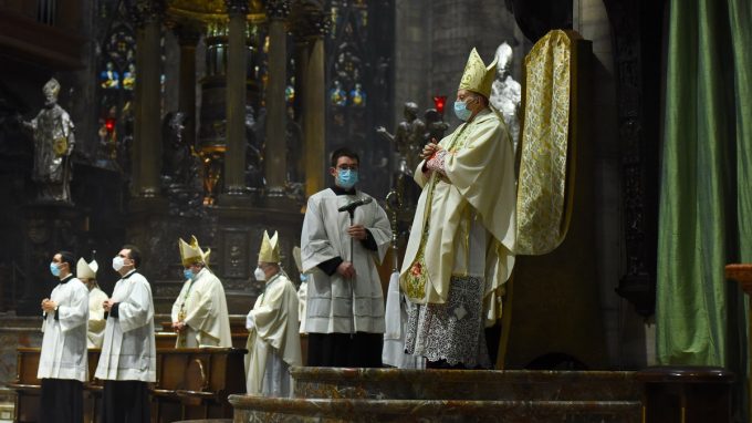 san carlo pontificale merisi_ADKF