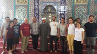 incontro dei giovani di Cinisello B. con hoxha Lavderim in moschea a Scutari