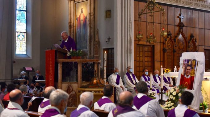 Funerali di don Graziano Gianola