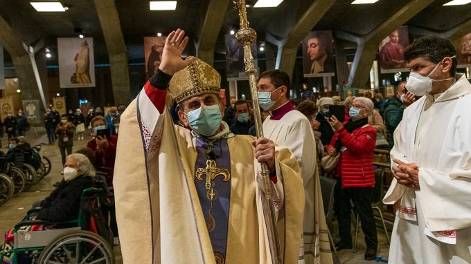 Lourdes. la Messa internazionale in San Pio X