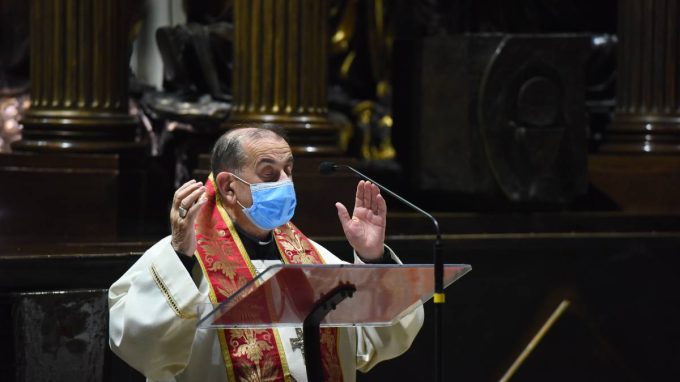 ADORAZIONE SANTISSIMO E MESSA PER LE VITTIME DI VIOLENZA E ABUSI