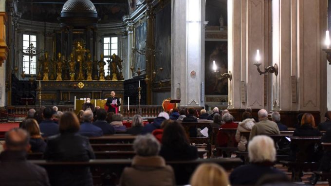 l’Arcivescovo e alcuni insegnanti di religione