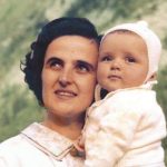 La foto ufficiale del centenario di Santa Gianna