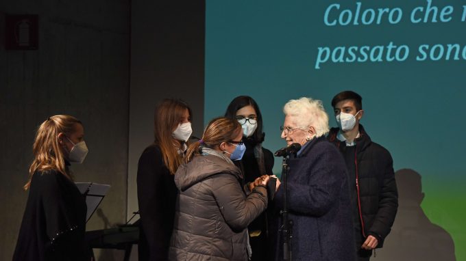 Memoria della deportazione dalla stazione di Milano