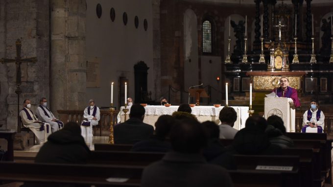 Basilica dei Santi Apostoli e Nazaro Maggiore, Veglia di preghiera Quaresimale per gli studenti universitari