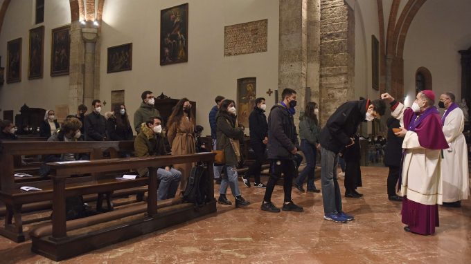 Basilica dei Santi Apostoli e Nazaro Maggiore, Veglia di preghiera Quaresimale per gli studenti universitari