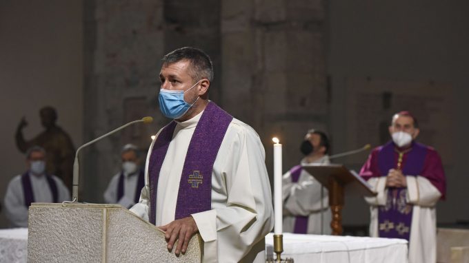 Basilica dei Santi Apostoli e Nazaro Maggiore, Veglia di preghiera Quaresimale per gli studenti universitari