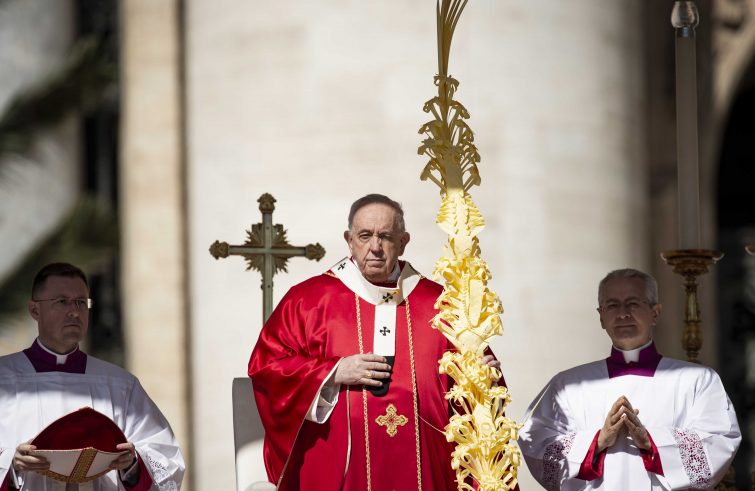 Papa Francesco durante la celebrazione (foto Sir)