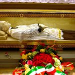 L'urna del Beato Don Gnocchi nel Santuario a lui dedicato